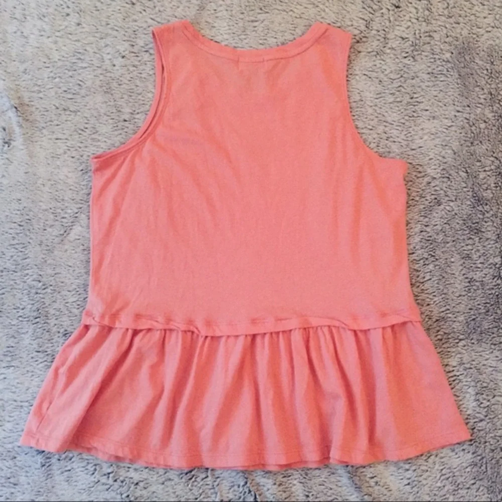 Old Navy Relaxed Peplum Tank - Picture 2 of 4